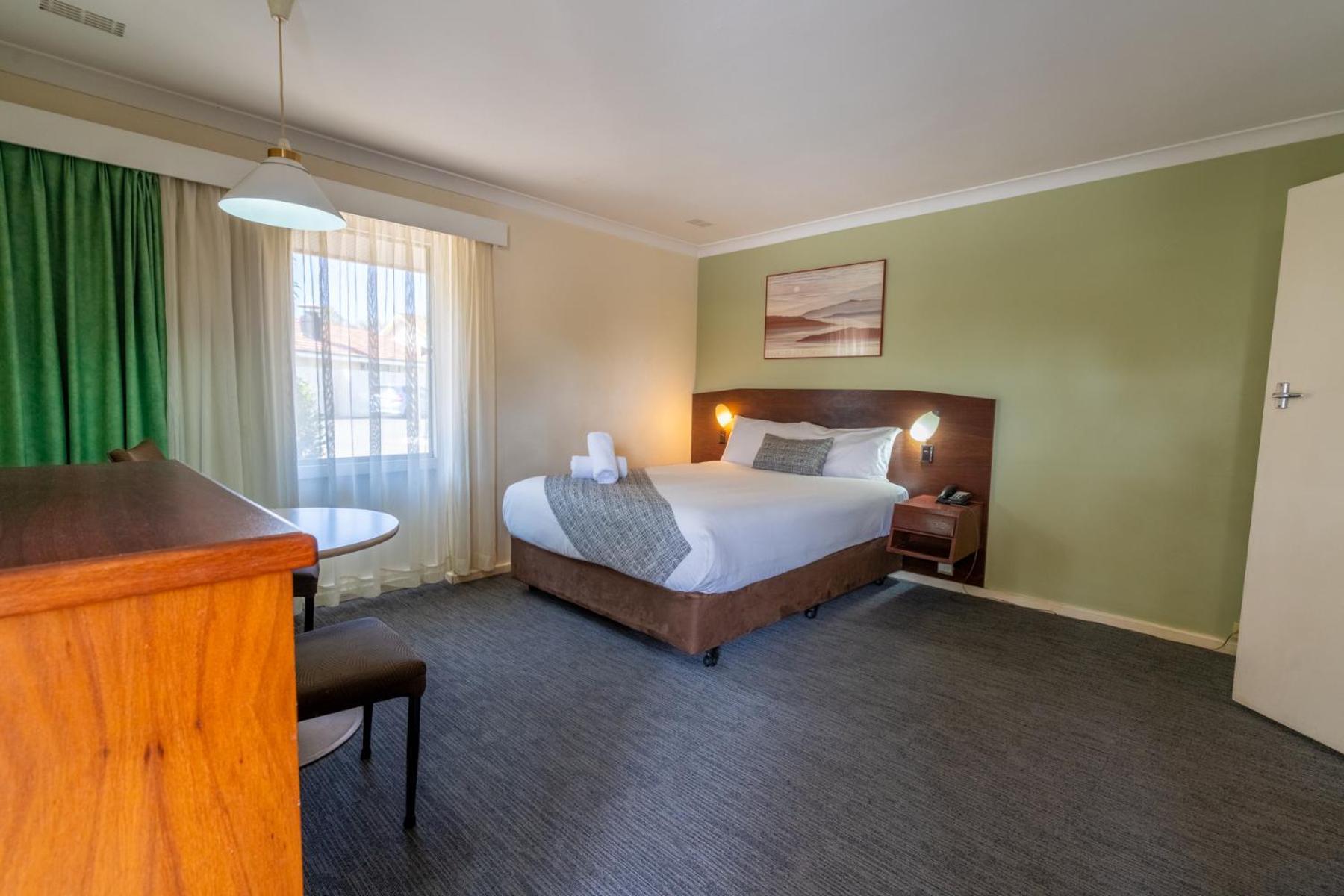 Hospitality Kalgoorlie, Surestay Collection By Best Western Exterior photo