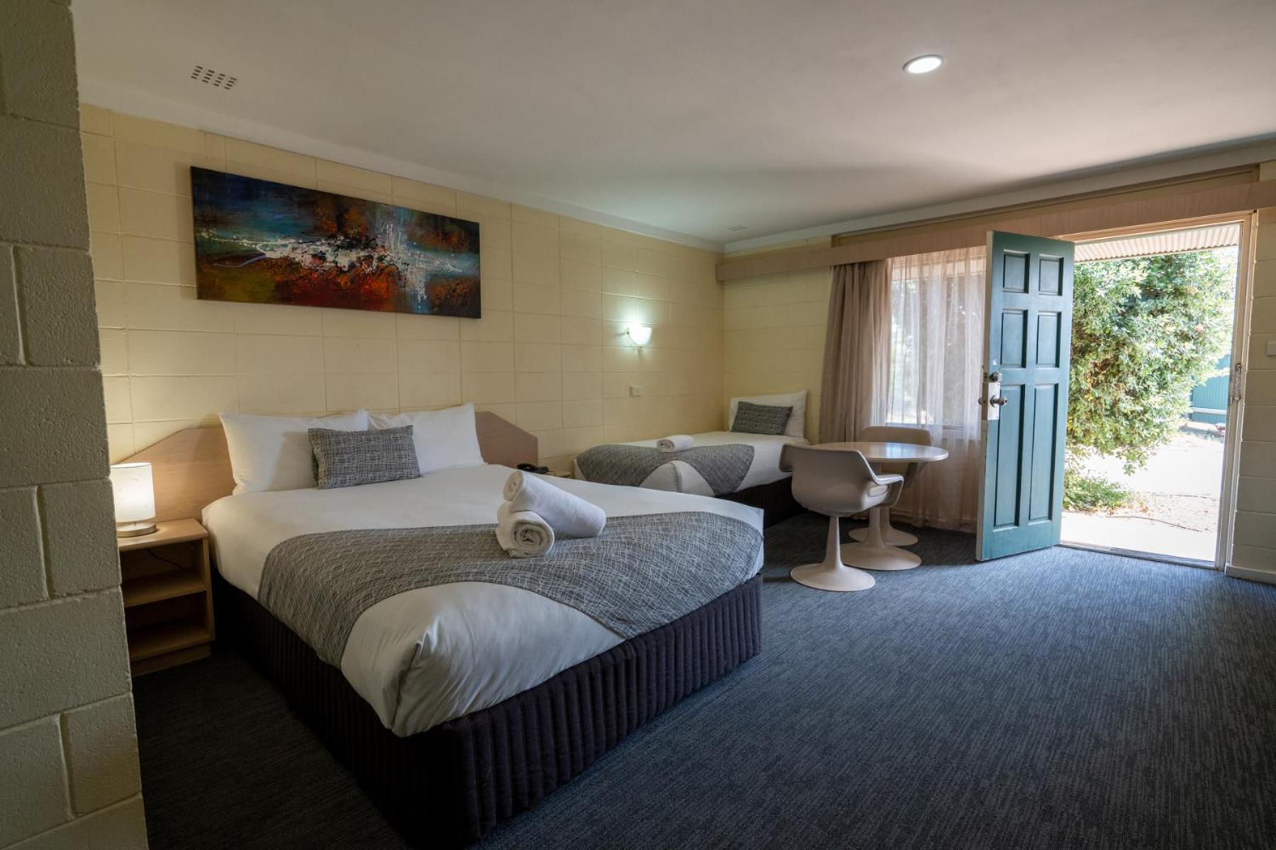 Hospitality Kalgoorlie, Surestay Collection By Best Western Exterior photo